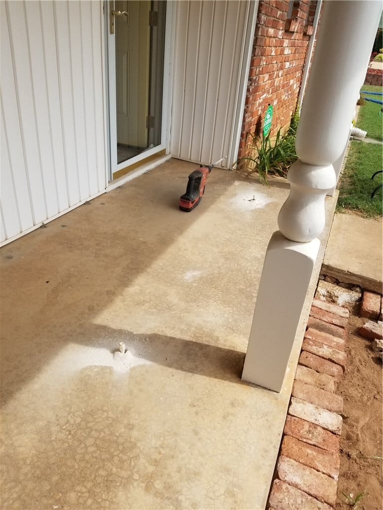 There are approximately 3 injection ports along the entire length of this 18 ft wide porch.
