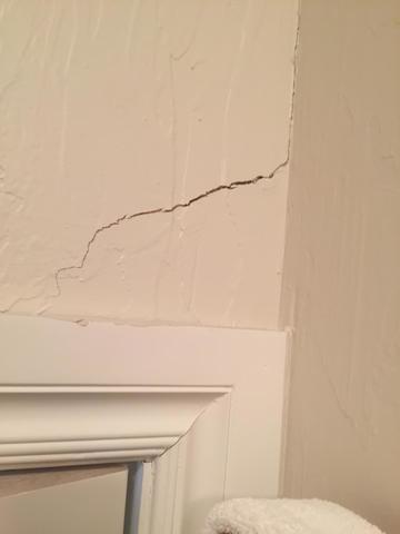 Shawnee, OK PolyLevel Repairs Cracked Wall - Before Photo